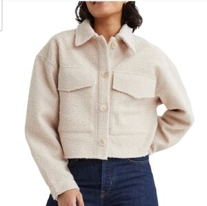 H&M Textured Faux Sherpa Style Cropped Jacket. Cream. Size Small